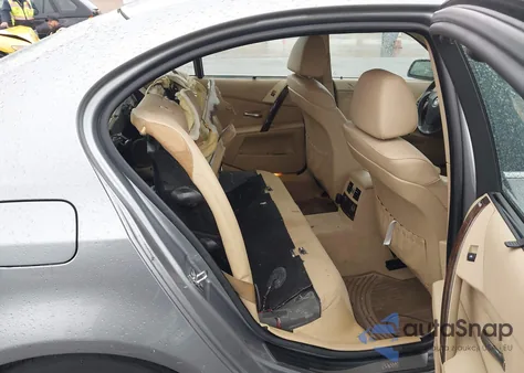 2005 BMW 525I from USA, damaged, VIN WBANA53525B855802